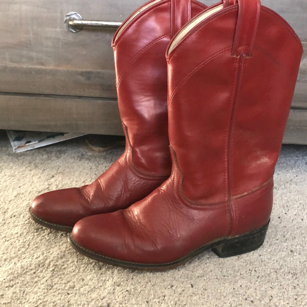 Red Laredo cowboy boots